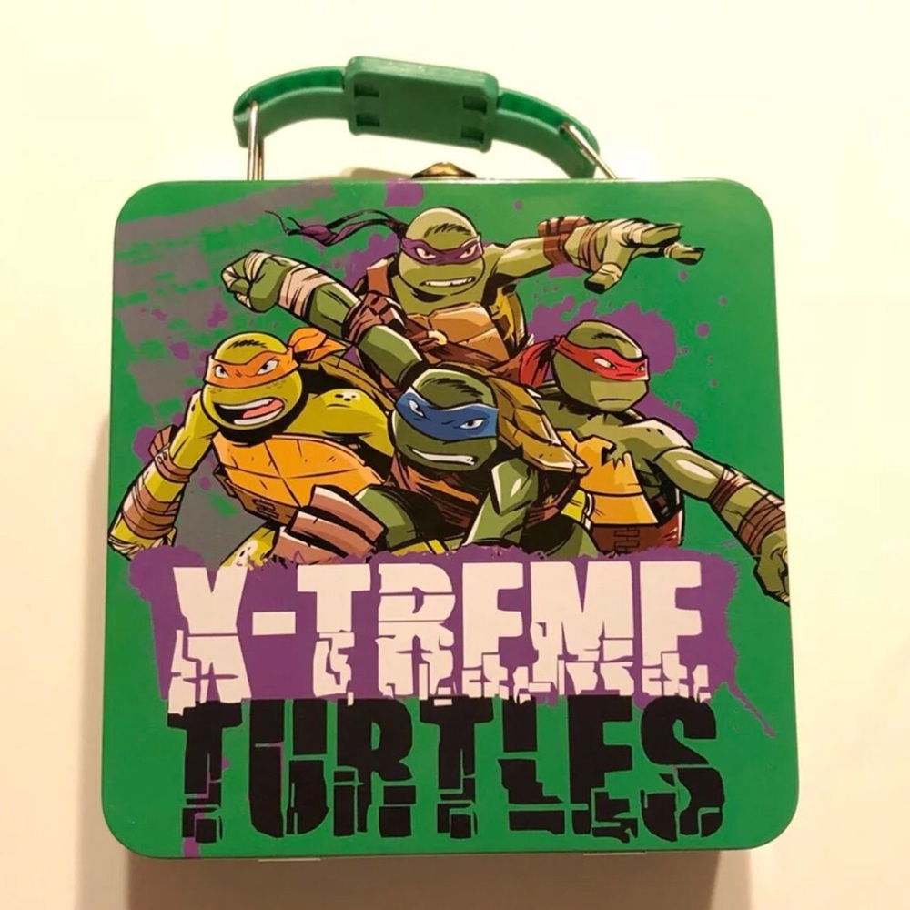 TEENAGE MUTANT NINJA TURTLES X-TREME TIN BOX